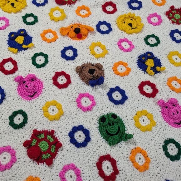 Handmade Crocheted Animal Afghan 50″×60″ • Leisure Arts Pattern #3362 - Picture 8 of 8